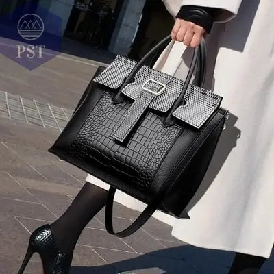 Black Casual Shoulder Bag for Women       PST PS Tradings
